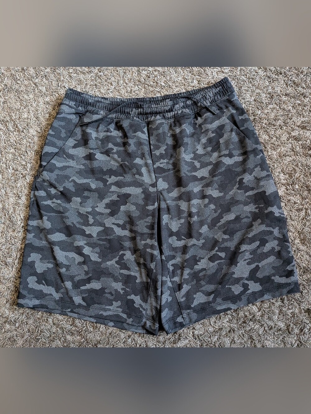 Lululemon Black Grey Camo Boxer Brief Lined 9" Athletic Shorts Men's L